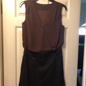 NWOT Gap Maroon and Navy Drew. Size 0!